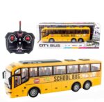 ⁦אוטובוס על שלט⁩ – תמונה ⁦2⁩